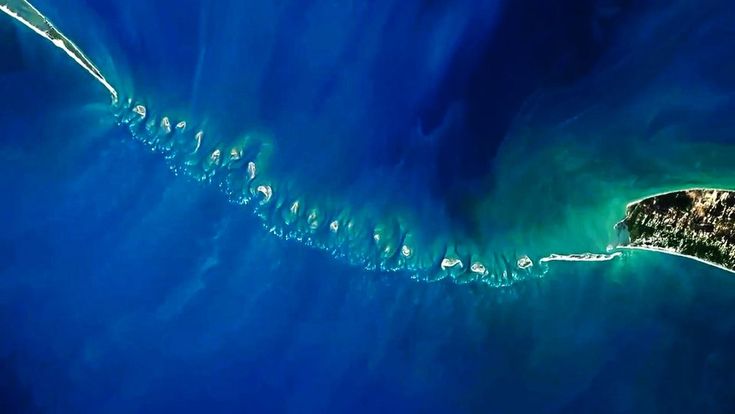 Aerial view of Ram Setu bridge between India and Sri Lanka